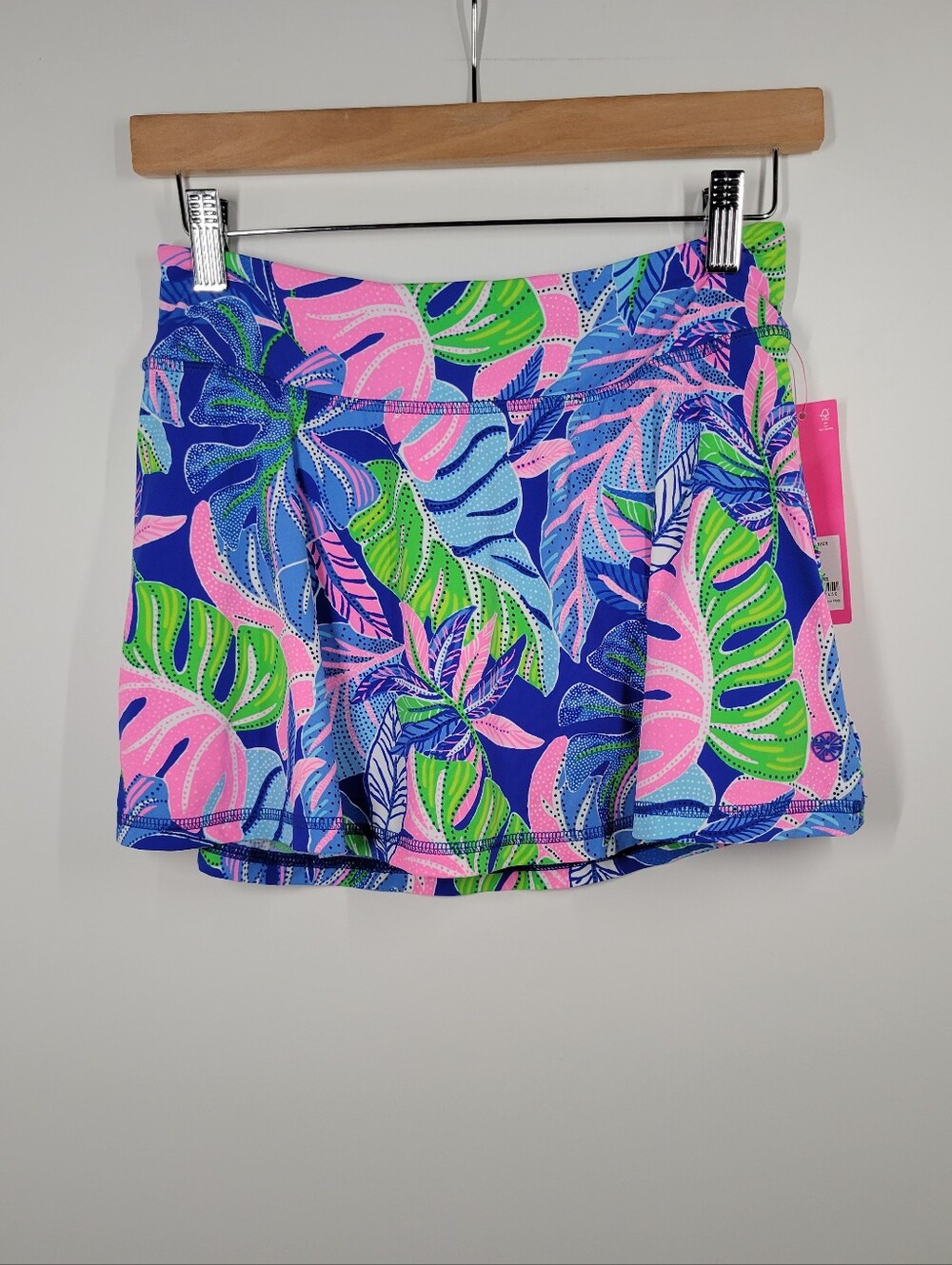 Lilly Pulitzer UPF 50+ Luxletic Aila Pink Blue Beleaf In Yourself Skort XS NWT